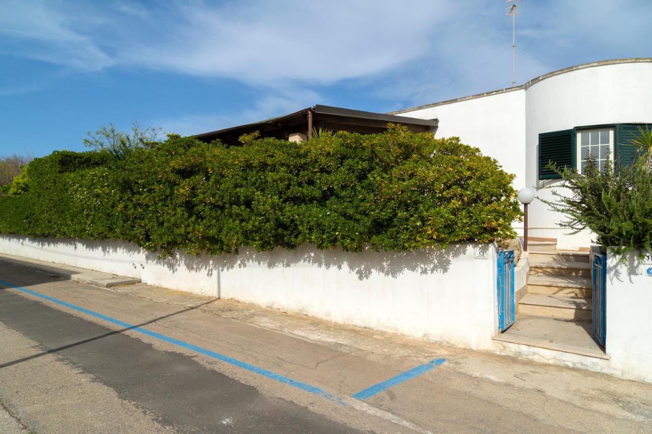 Villetta Bambu'-Pescoluse Marina Di Pescoluse Exterior photo